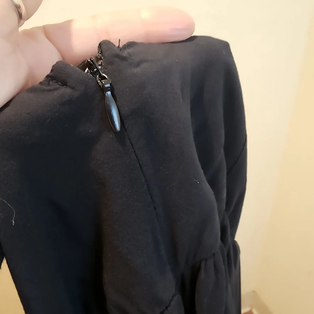 Urban Outfitters elegant black